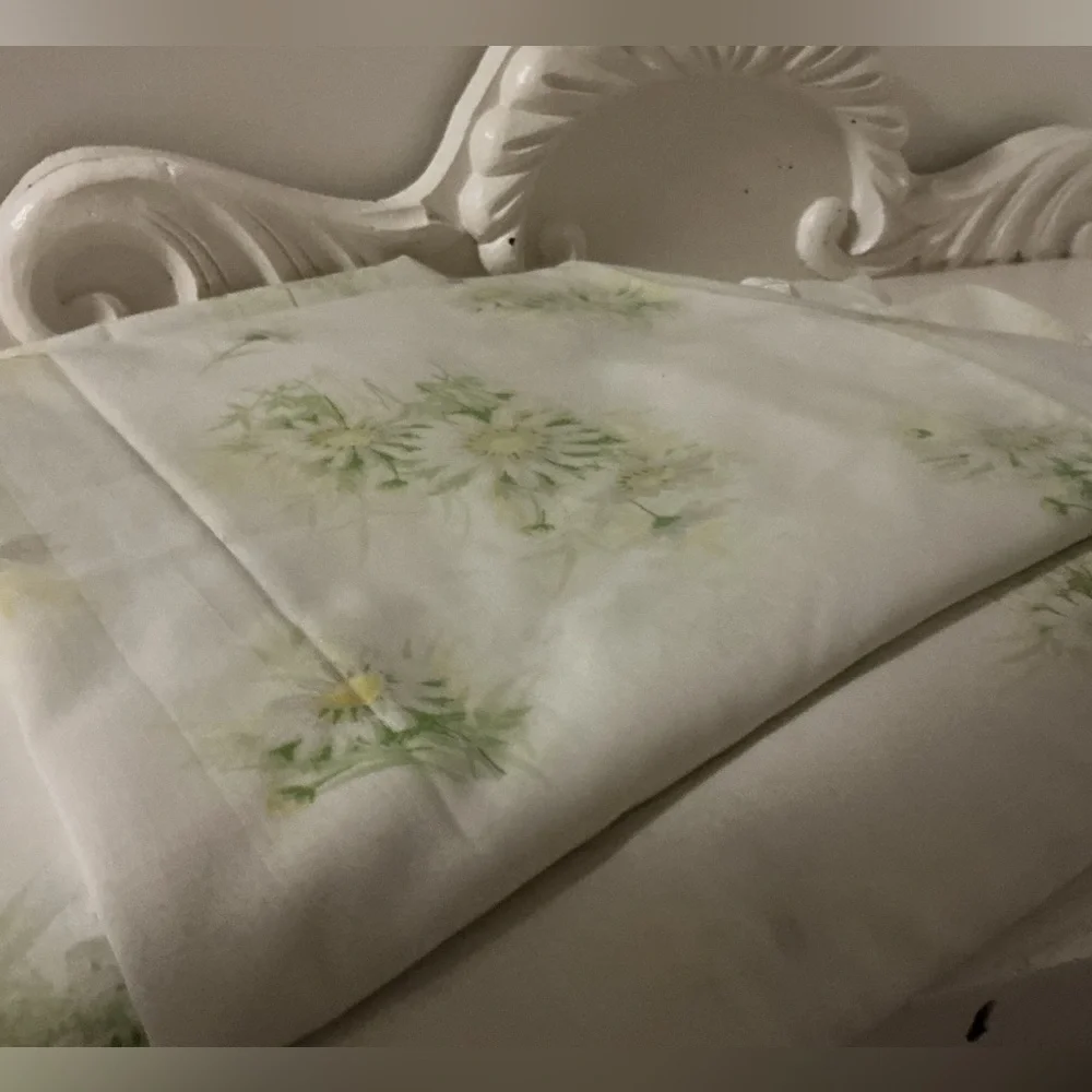 Vintage Springmaid Daisy Sheet Set